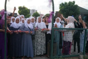 DBB Es Baskani Serra Bucak Yenisehir Belediyesi Binevs Kadin Dayanisma Merkezinin acilisinda 1