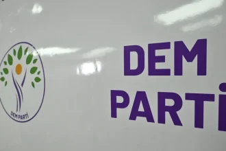 DEM Parti