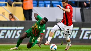 amedspor galibiyeti koruyamadi genclerbirligi 1 puani penaltiyla kurtardi r69d