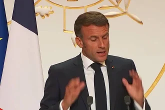 macrondan suriye mesaji fransa kurtler gibi ozgurluk savascilarini terk etmeyecek m20x