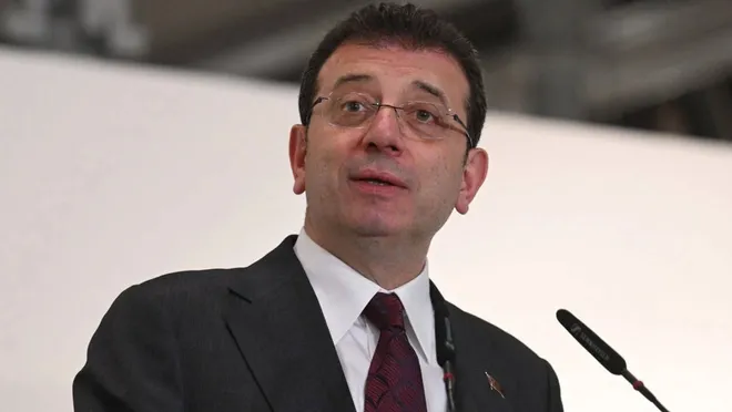 ekrem imamoglu r0bq cover.jpg